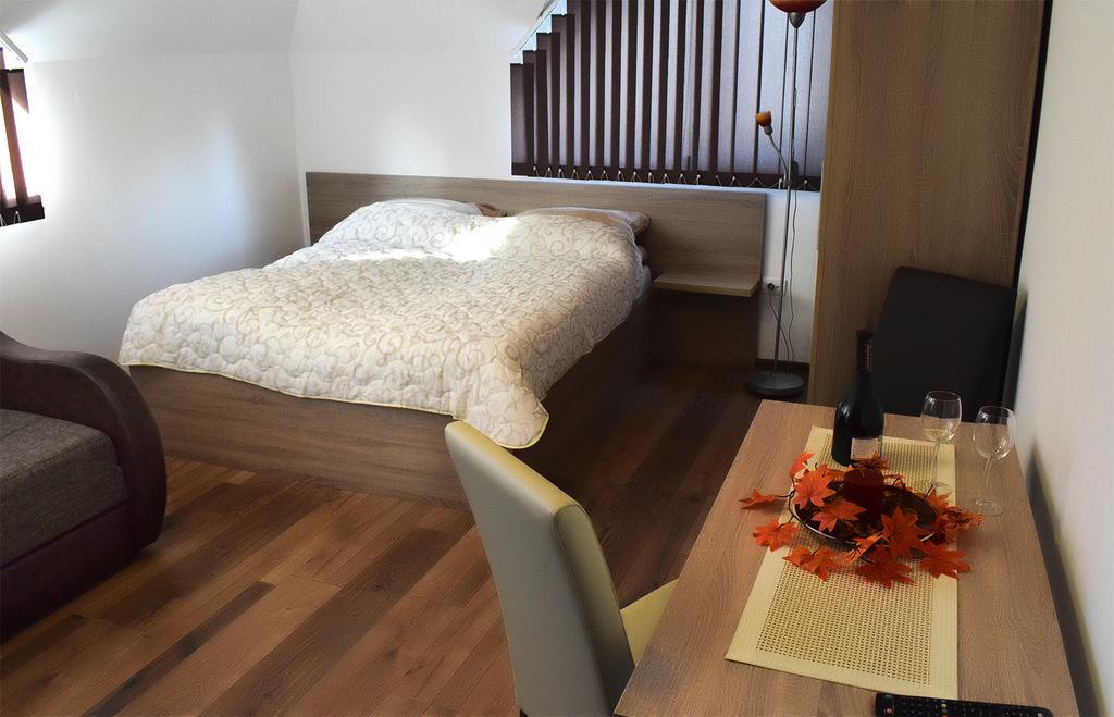 Vila Premijer Divčibare Exteriör bild
