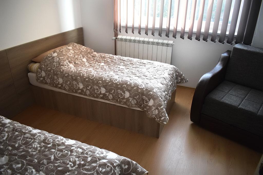 Vila Premijer Divčibare Exteriör bild