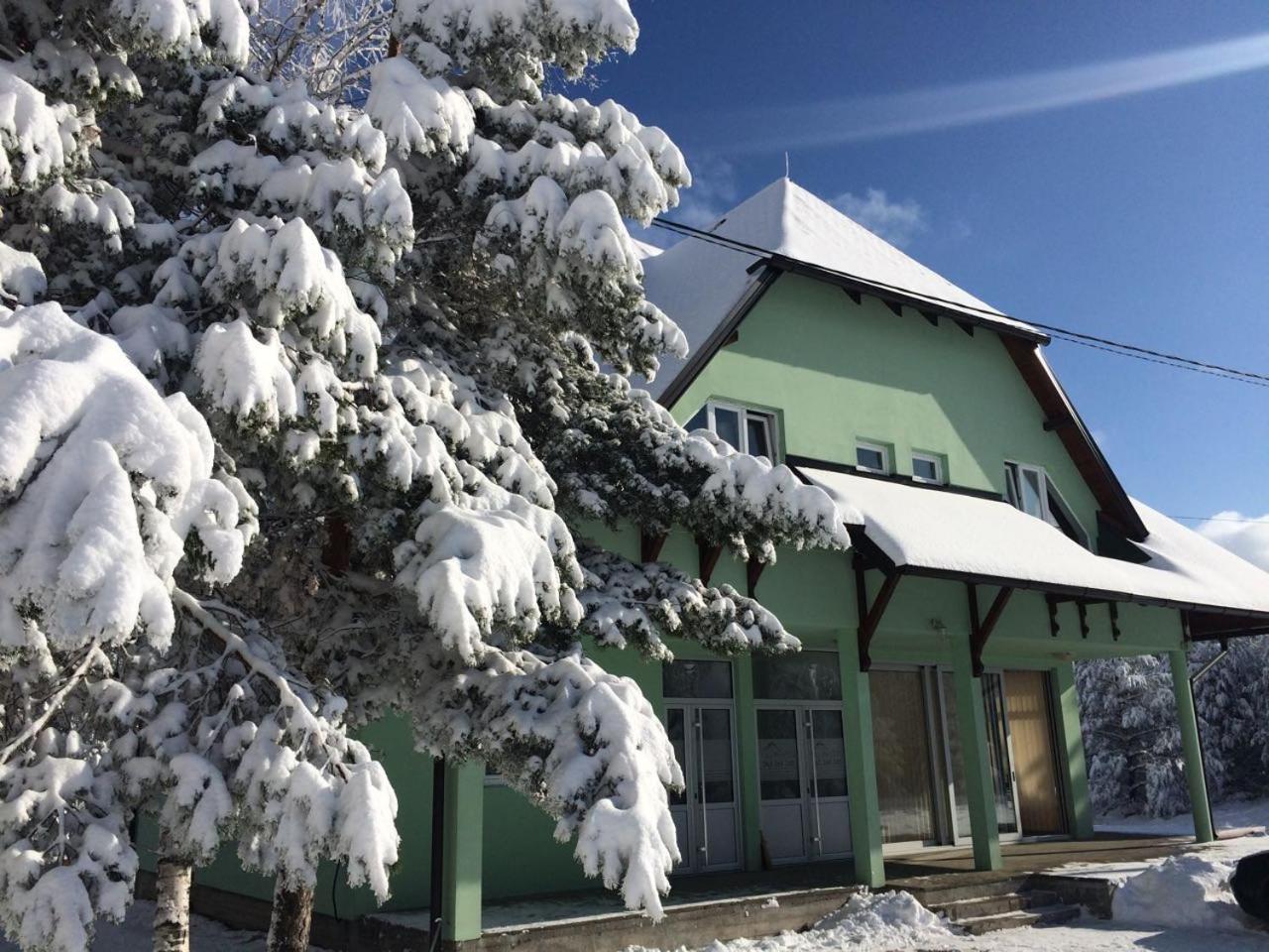 Vila Premijer Divčibare Exteriör bild